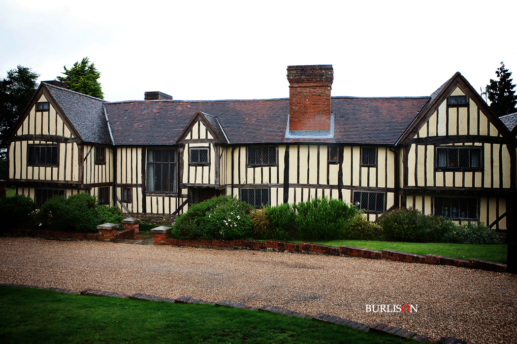 Cain Manor weddings