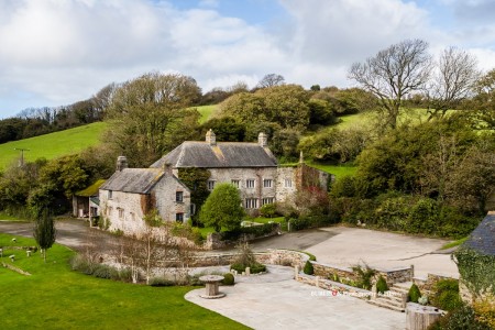 Pengenna Manor