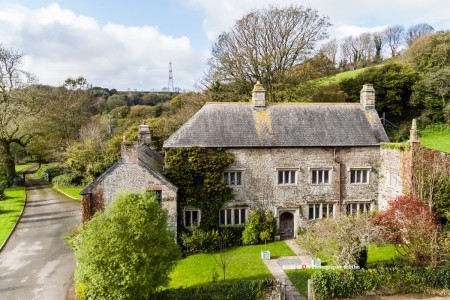 Pengenna Manor
