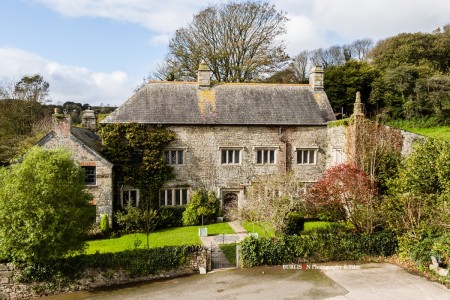 Pengenna Manor